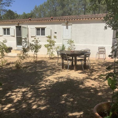 Bungalow Avec Piscine Privative Proche Aix En Provence La Barben Exteriör bild